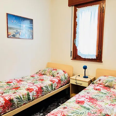 Flat 170mt From The Sea Апартаменты Бибионе